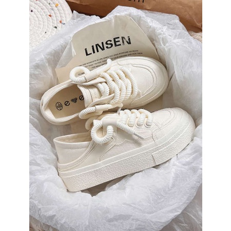 2023 mẫu mới giày trắng đế dày giày vải