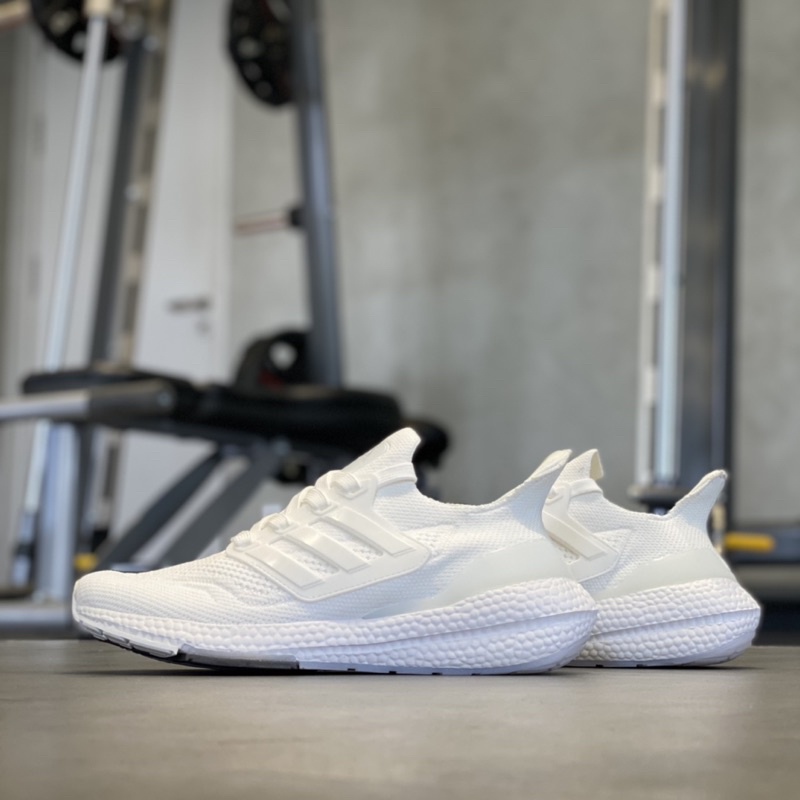 Giày chạy bộ full trắng nam, giầy ultraboost nam