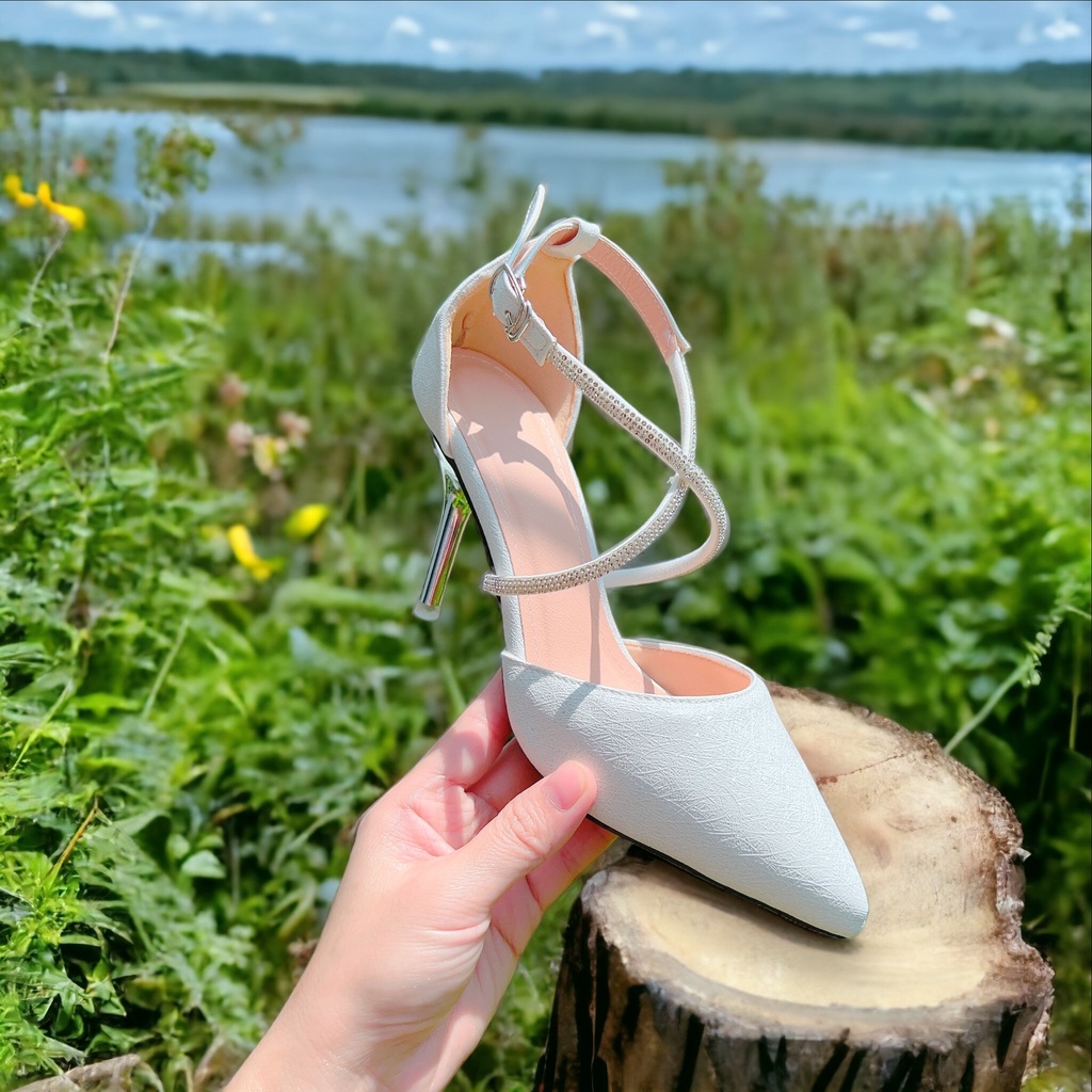 Giày nữ phối dây đá si kim tuyến cao 8cm - B83
