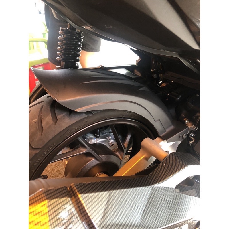 Dè Chắn Bùn Sau VARIO 160 2022->2023 Đời Mới Nhựa Đen