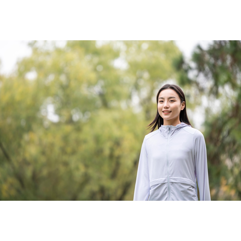 Áo khoác leo núi dã ngoại chống tia UV NH500 cho nữ - Xám QUECHUA mã 8616430