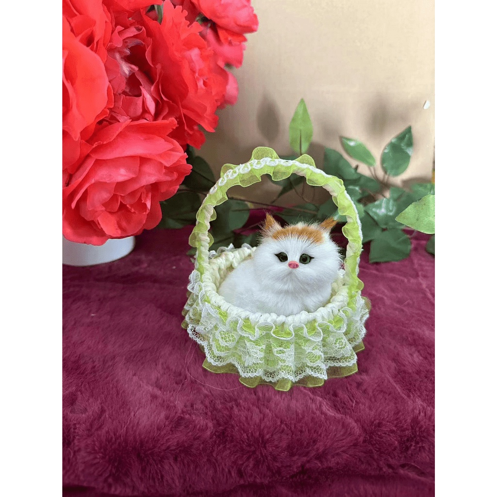 Chó mèo than hoạt tính trang trí xe oto,để bàn làm việc- cún vàng trắng