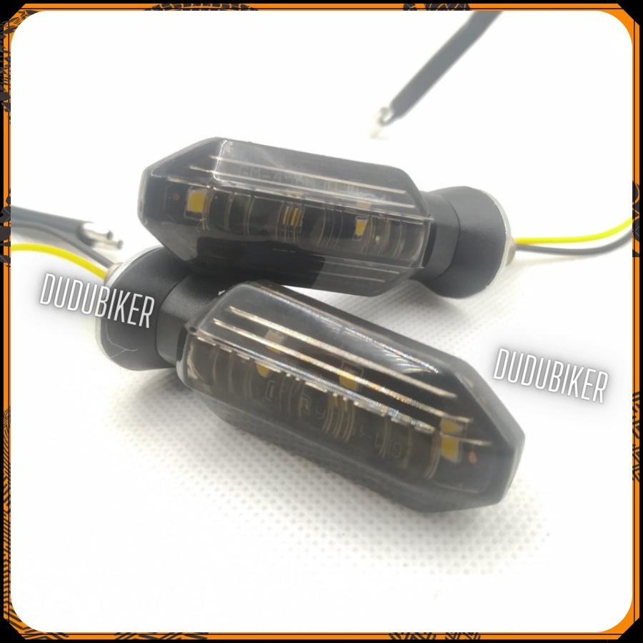 Pát gắn biển số 2 chiều cho xe Winner V1/ Winner X/ Winner V3 kèm đèn xinhan K4 lắp đặt như zin ,thêm phầ