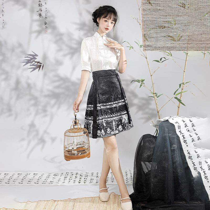 Bộ Hán Phục Gồm Áo Sơ Mi + Chân Váy Satin Dệt Kim Cổ Đứng Dáng Ngắn Màu Bạc Phong Cách Luodian 8.9 Cho Nữ