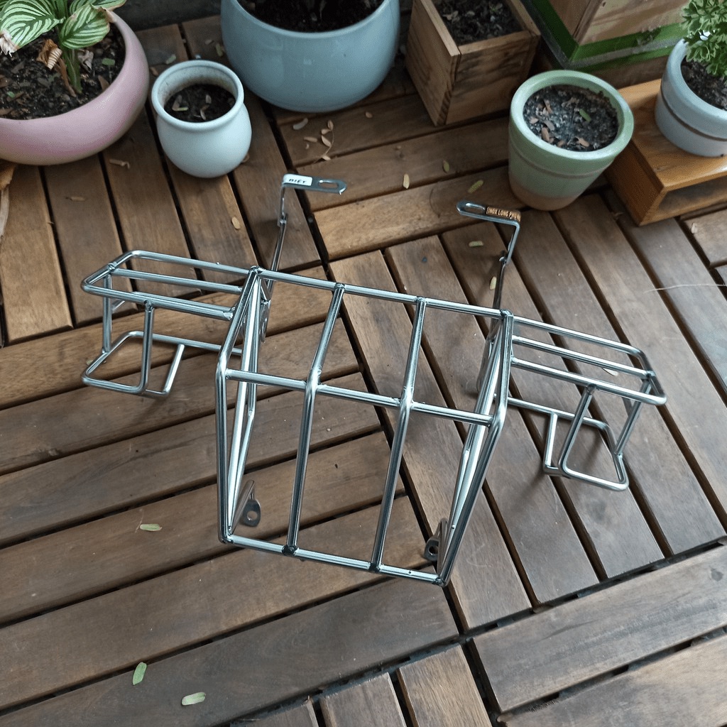 Giá rẻ nhất - baga sau inox cub 81 - cub82 - DD - Daelim - DH bảo vệ đèn hậu và xinhan