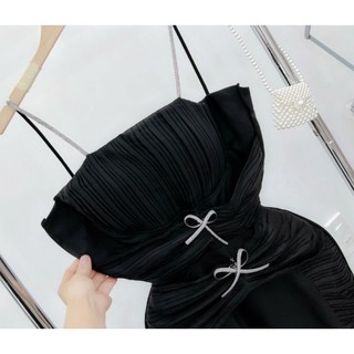 Đầm tk đen 2 dây dập ly nhỏ