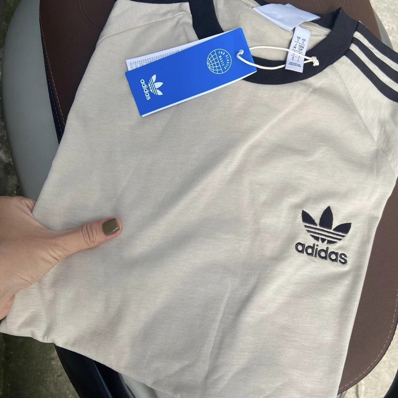 ÁO ADIDAS ADICOLOR CLASSICS 3-STRIPES ‘BEIGE’