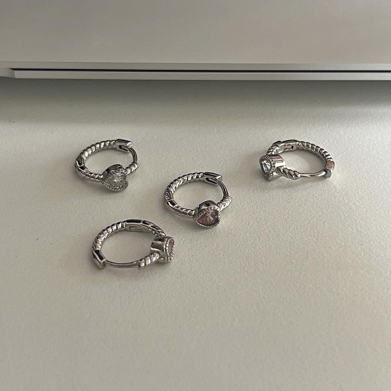 𝐯𝐞𝐥𝐯𝐞𝐭𝐩𝐢𝐧𝐤.𝐚𝐜𝐜🇰🇷 | Đôi khuyên tai tim đá hồng