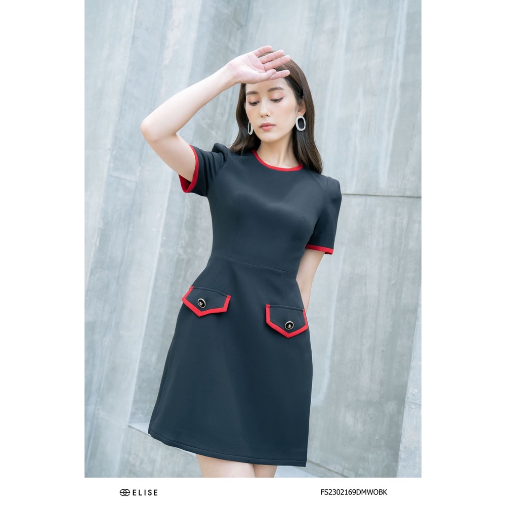 Đầm đen phối viền đỏ thiết kế Elise FS2302169DMWOBK
