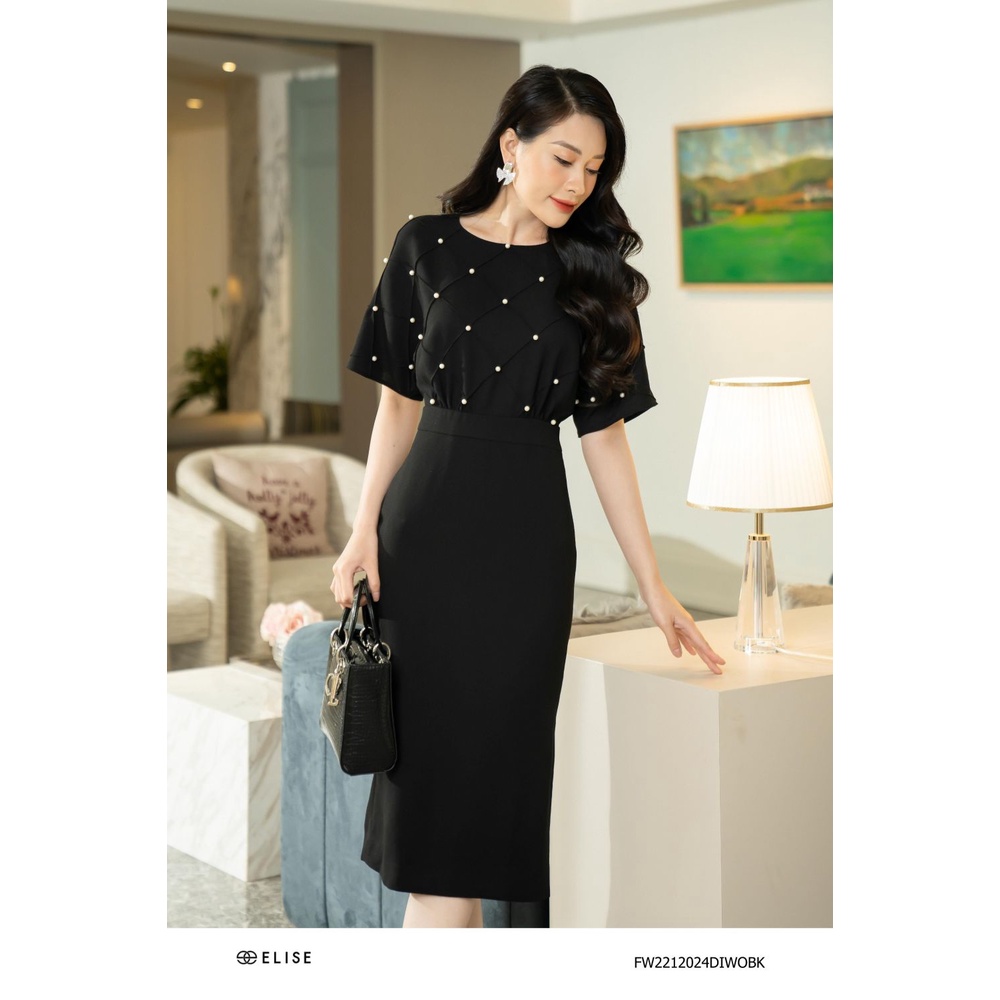 Đầm vân đen đính hạt trai thiết kế Elise FW2212024DIWOBK