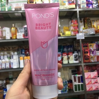 Sữa Rửa Mặt Làm Sáng Da Pond's White Beauty 100g