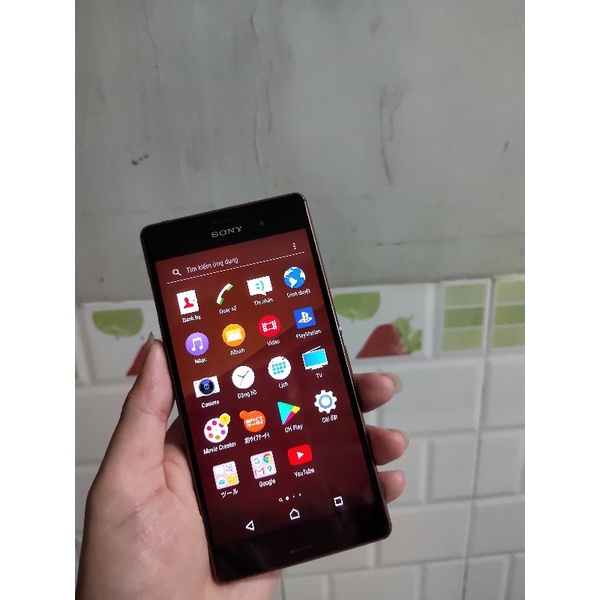 Xác điện thoại cũ Sony Xperia Z3 SO-01G  khá mới, liệt 1 nửa màn hình trên