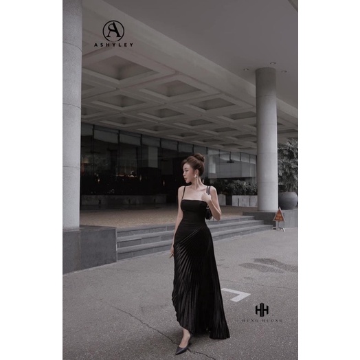 váy 2s xếp ly chéo đen
