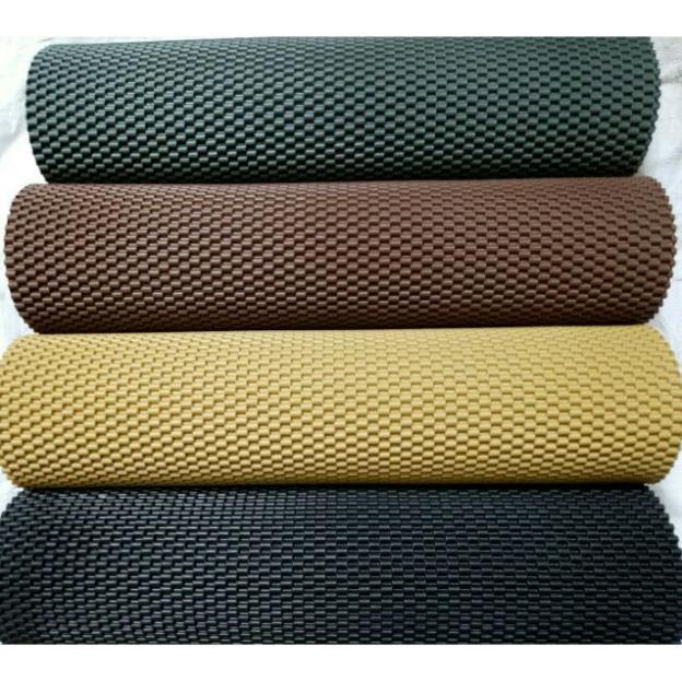 Thảm lót sàn cao su ô tô cuộn 1,5m x 60cm