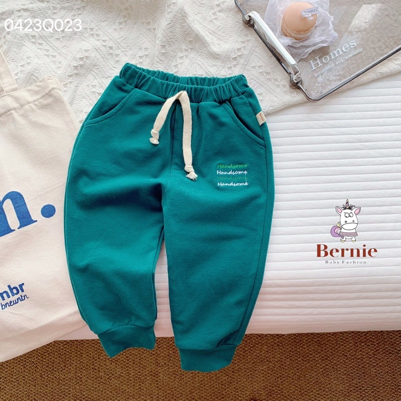 Quần dài bé trai da cá thêu Handsome Bernie - Quần thu đông thể thao bé trai cho bé từ 9-23kg- 0423Q023