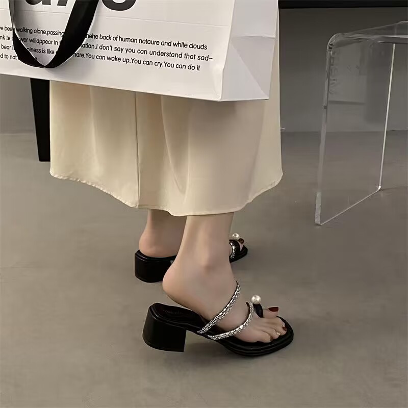 Sandal Thiết Kế Mới Đính Ngọc Trai Cao Cấp Thời Trang 2023 Dành Cho Nữ