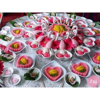 Chén tim nhựa , muổng sứ hồng