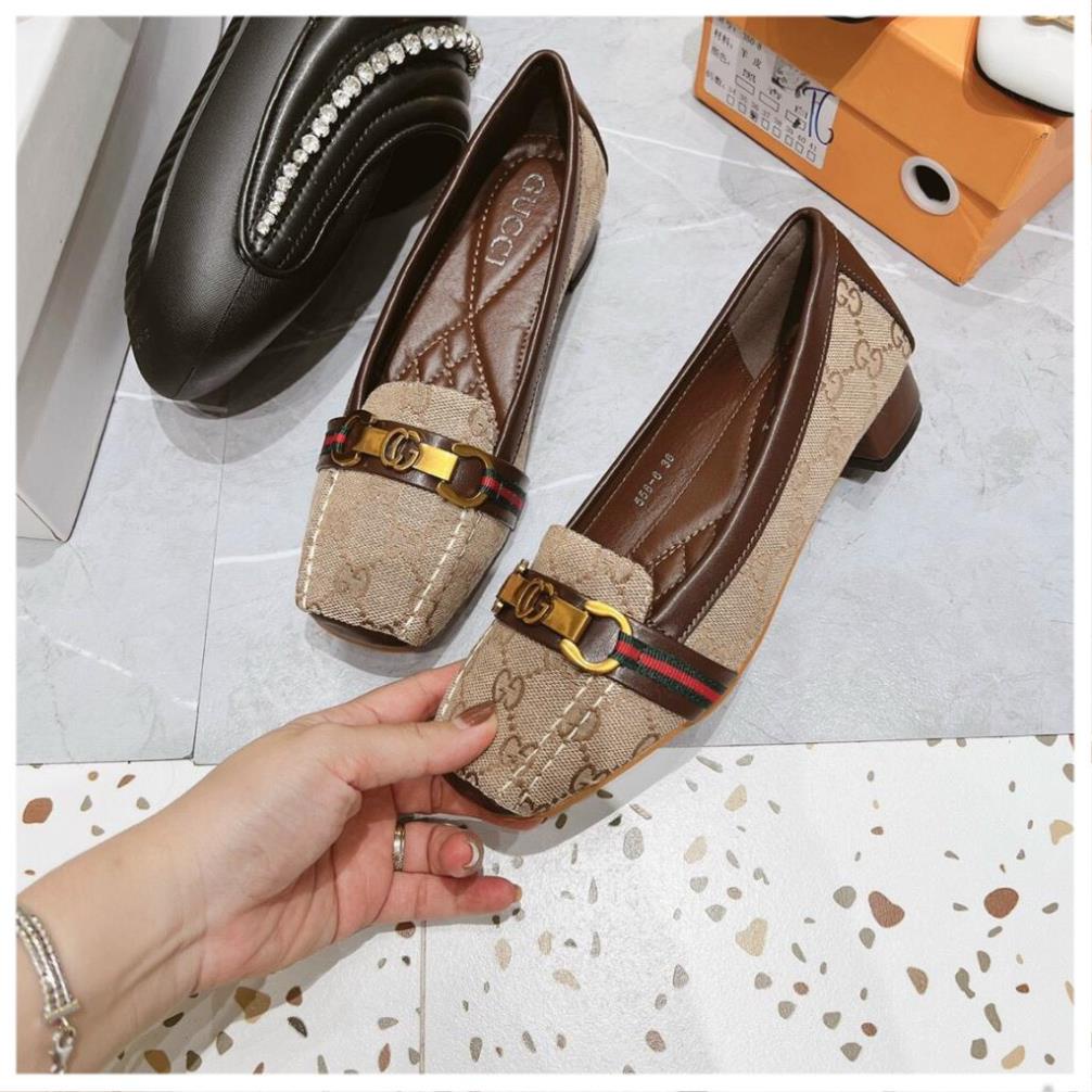 Giày búp bê G.C gót cao 2cm .lót trần chỉ xịn xò , êm mềm. giá tốt nhất. .