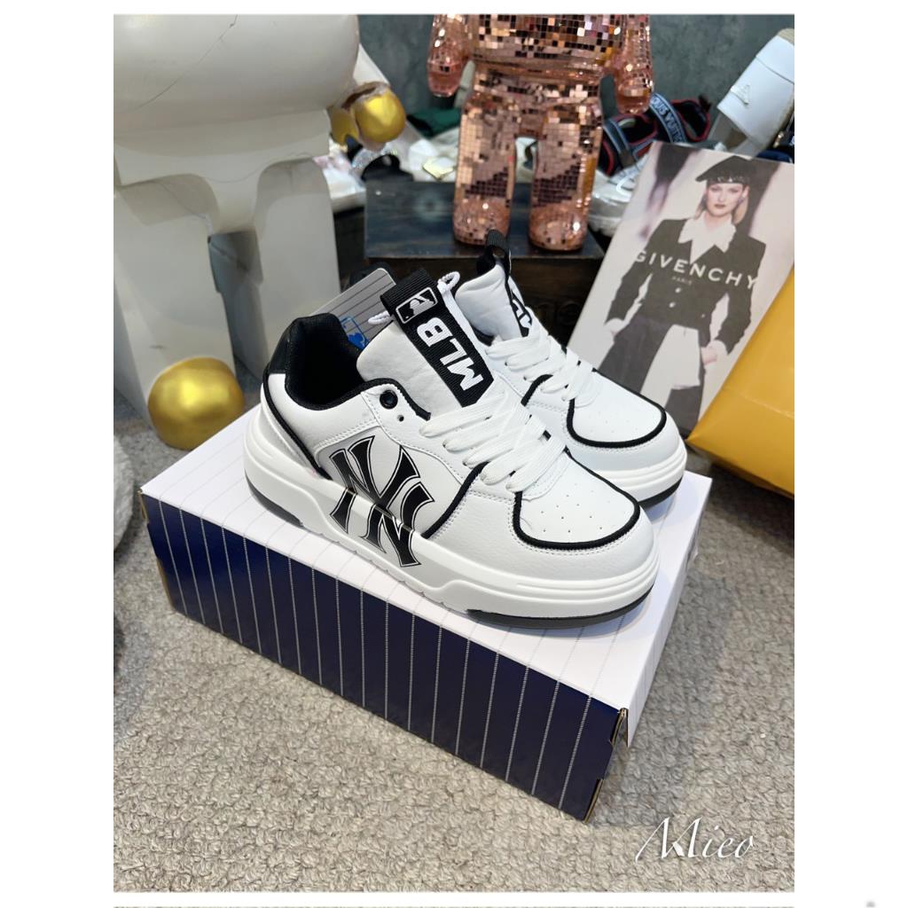 Giày thể thao NY đẹp xuất sắc giá quá mềm . hàng xịn xò full box. FORM NHỎ TĂNG SIZE sản phẩm cao cấp tại shop.