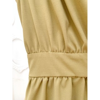 DOTTIE - Đầm Midi Lệch Vai Xanh Olive Nữ D0049