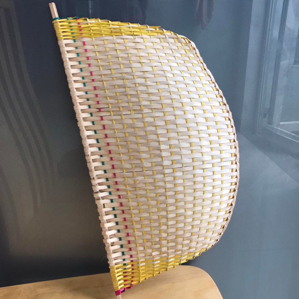 Quạt tre trang trí quạt nan treo tường decor đan thủ công