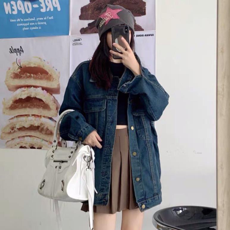 Áo khoác bò trơn dáng rộng 2 túi hộp trẻ trung ulzzang, Áo khoác jean unisex dài tay kiểu dáng năng động siêu đẹp