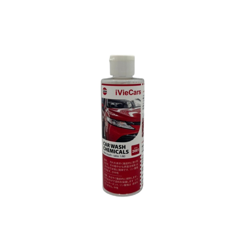 Dung dịch rửa xe không chạm dung tích 200ml kèm bình phun tuyết cầm tay iViecars đánh bay mọi vết bẩn xe ô tô hiệu quả