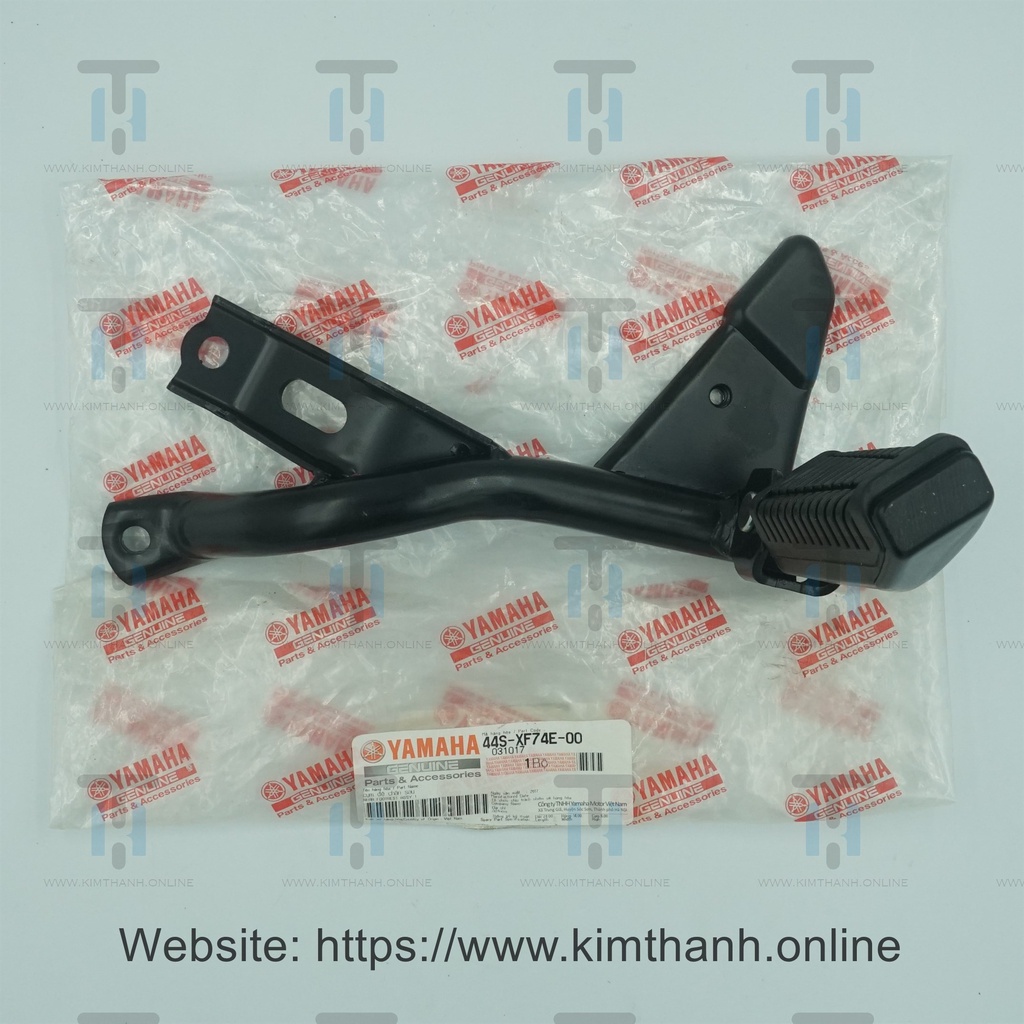 Gác chân nhôm đen + xếp Luvias Yamaha VN _ 44SXF74E, 44SXF74F
