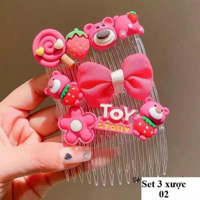 Set 3 Xược Tóc Hoạ Tiết Hoạt Hình Gấu Dâu Siêu Xinh Cho Bé🍀FREESHIP🍀Bờm tóc,Kẹp toc gấu lotso cho bé
