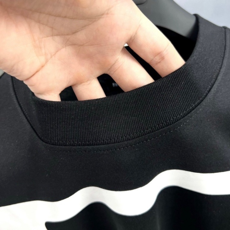 Quần jean bò nam Amiri slimfit đen rách tua dọc đùi vá vải nhăn sọc đen trắng 4 cúc chữ cao cấp HOT 2023