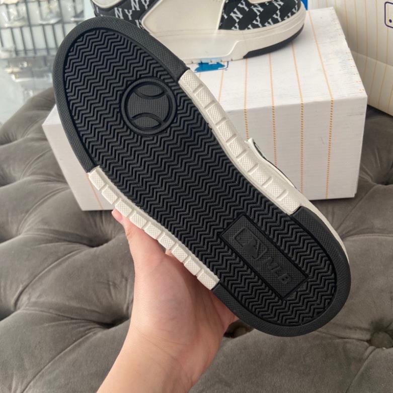 Giày Thể Thao  MLB Chunky Quai Dán Họa Tiết Đen Trắng Phối Đồ Siêu Đẹp đế độn hot trend