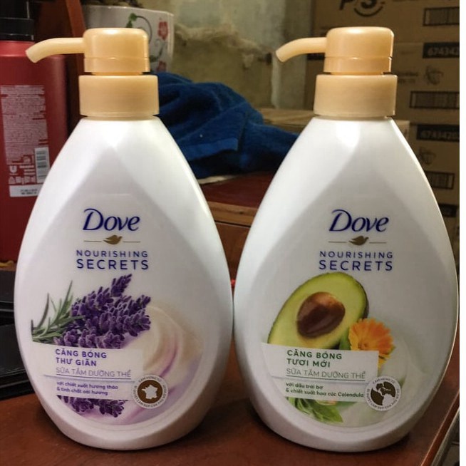 Sữa tắm dưỡng thể dove oải hương, bơ, sen 530g