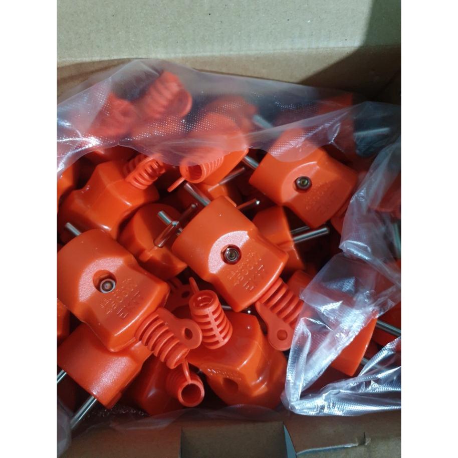 Hli,vn Phích Cắm Siêu Chịu Tải Lõi Sứ 4500W EKIT