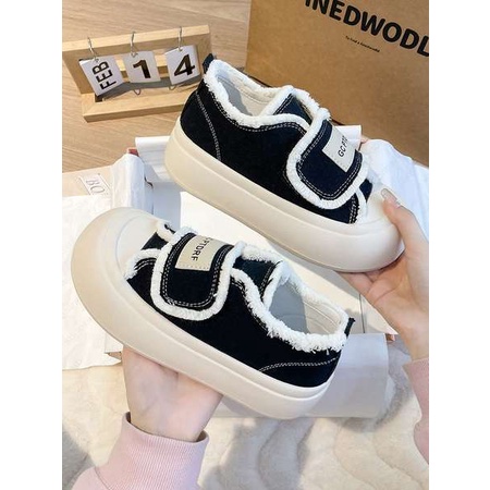 Giày trượt ván vải thường ngày đế dày mẫu mới Velcro giày bánh mì nữ