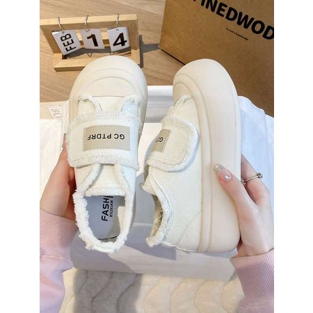 Giày trượt ván vải thường ngày đế dày mẫu mới Velcro giày bánh mì nữ