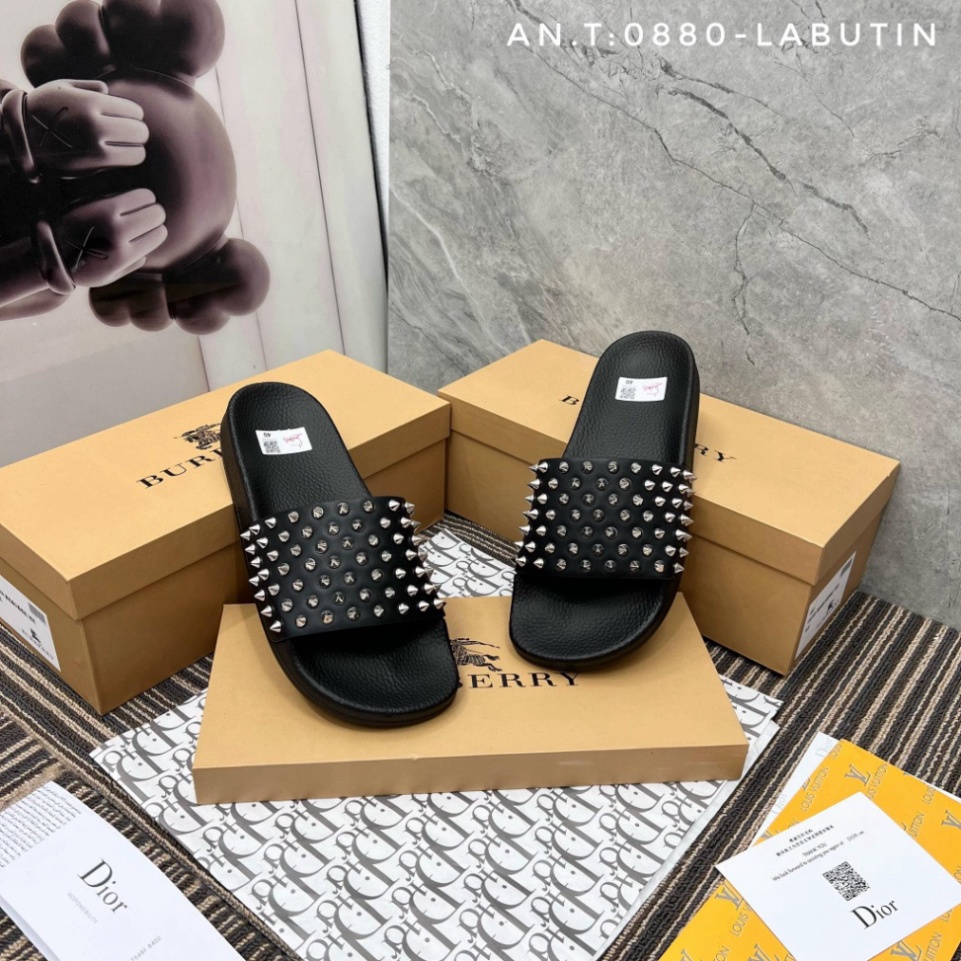 Dép Lê LV Đế Cao - Dép Nam LV Nam Đế Cao Su Chữ Nổi