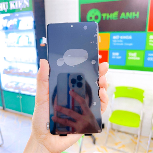 Màn hình Xiaomi Redmi K50 Gaming / Poco F4 GT  đã test, hiển thị đẹp.