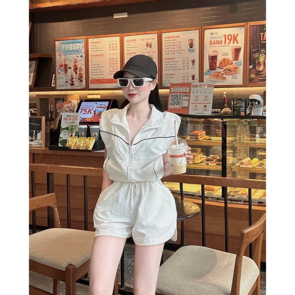 𝗩𝗶𝗱𝗲𝗼 𝗔̉𝗻𝗵 𝗧𝗵𝗮̣̂𝘁 ✔ Set gió mí tay dơi đệm cầu vai về cực xinh DN445