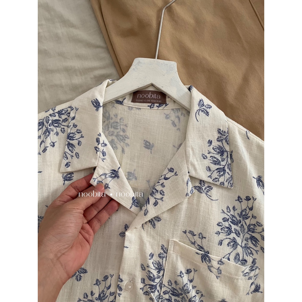 NOOBITA - Sơ mi tay ngắn cổ vest hoạ tiết hoa xanh 8009