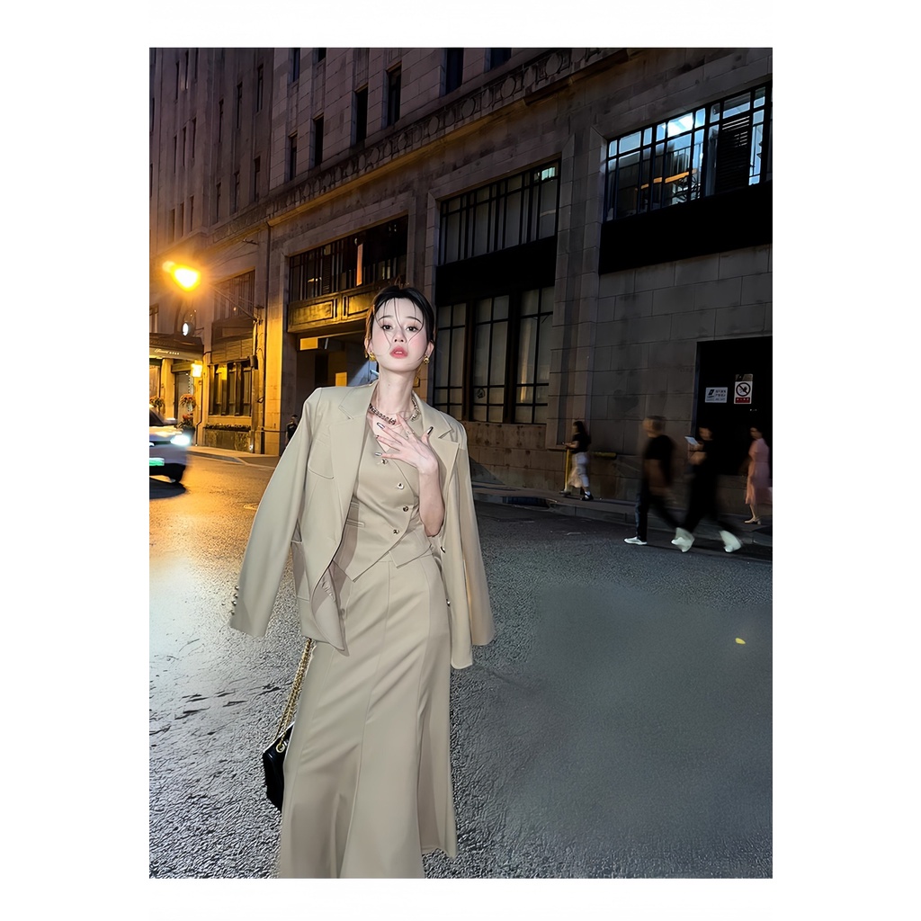 Set áo vest blazer nữ công sở Emili mix chân váy đuôi cá, áo gilê nữ công sở sang chảnh [S9] | BigBuy360 - bigbuy360.vn