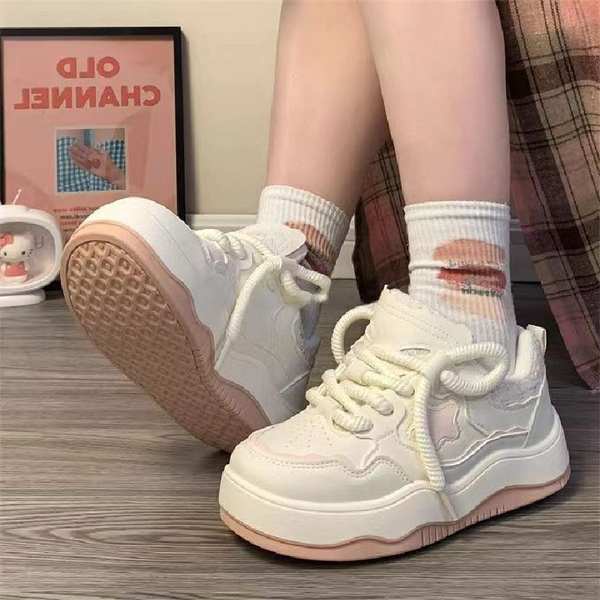 Giày thể thao nữ màu trắng dày-soled 2023