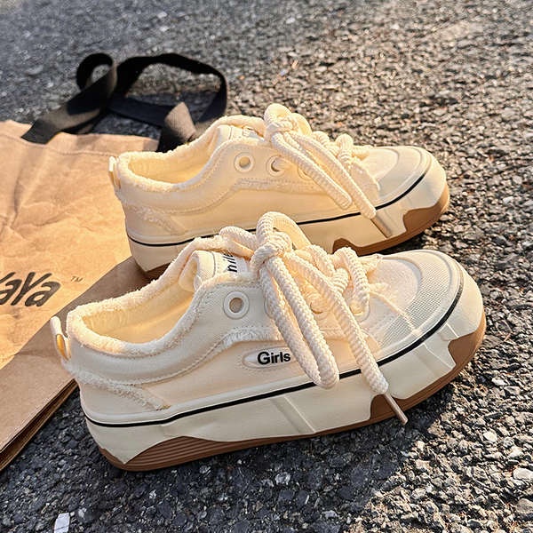 Giày vải nữ phong cách mới mùa hè giày thể thao dày-soled hợp thời trang