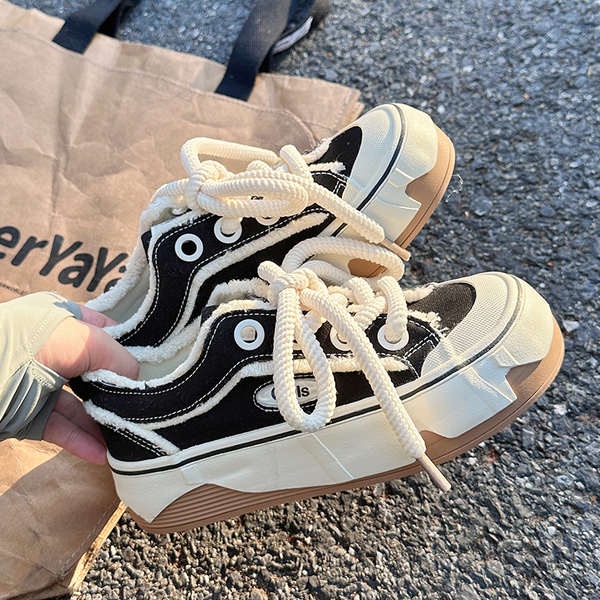 Giày vải nữ phong cách mới mùa hè giày thể thao dày-soled hợp thời trang