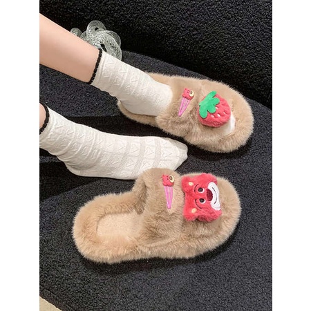 Dép đi trong nhà dễ thương gấu dâu lông ngoài mặc đế dày