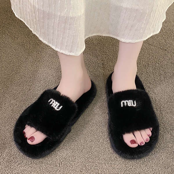 Mùa thu đông dép lông dày-chốt phụ nữ dép bông phong cách mới