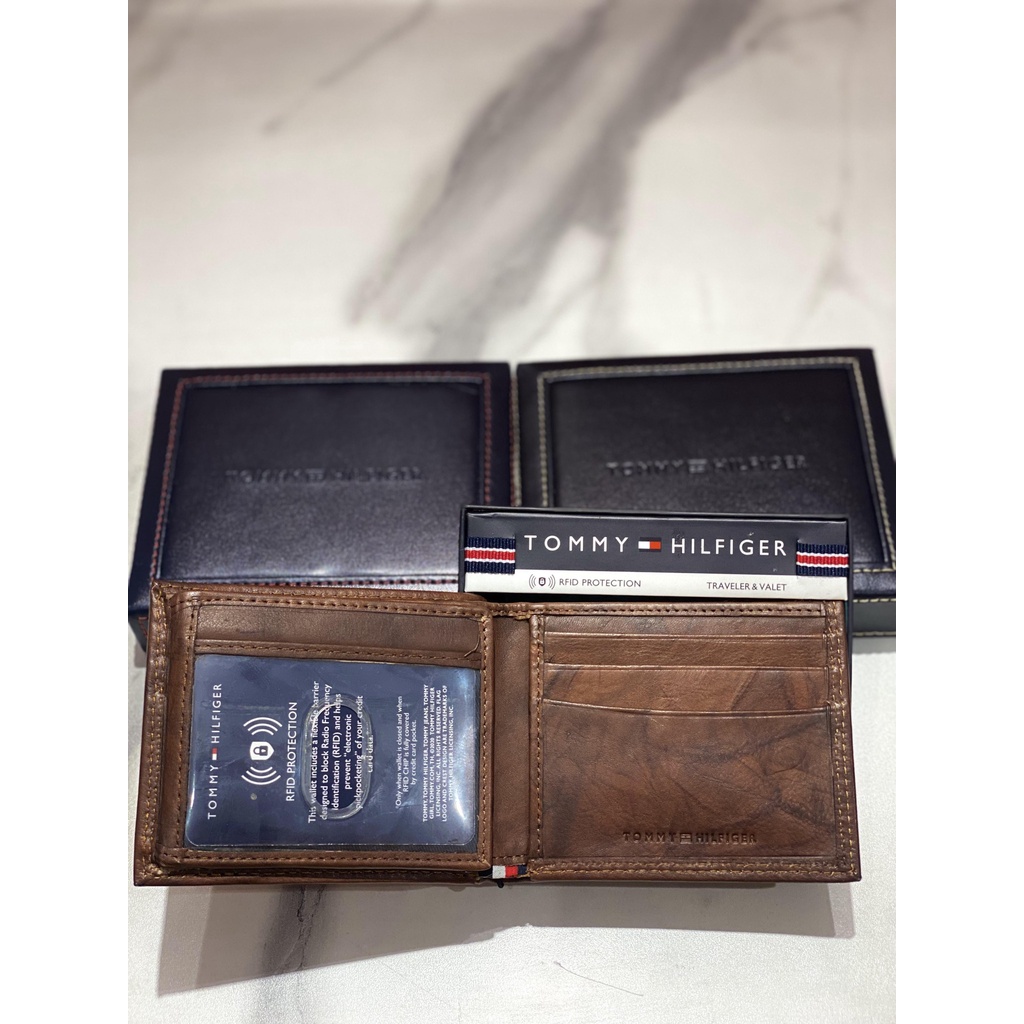 Ví Nâu Phối Đen Tommy Hilfiger - New - 31TL240006