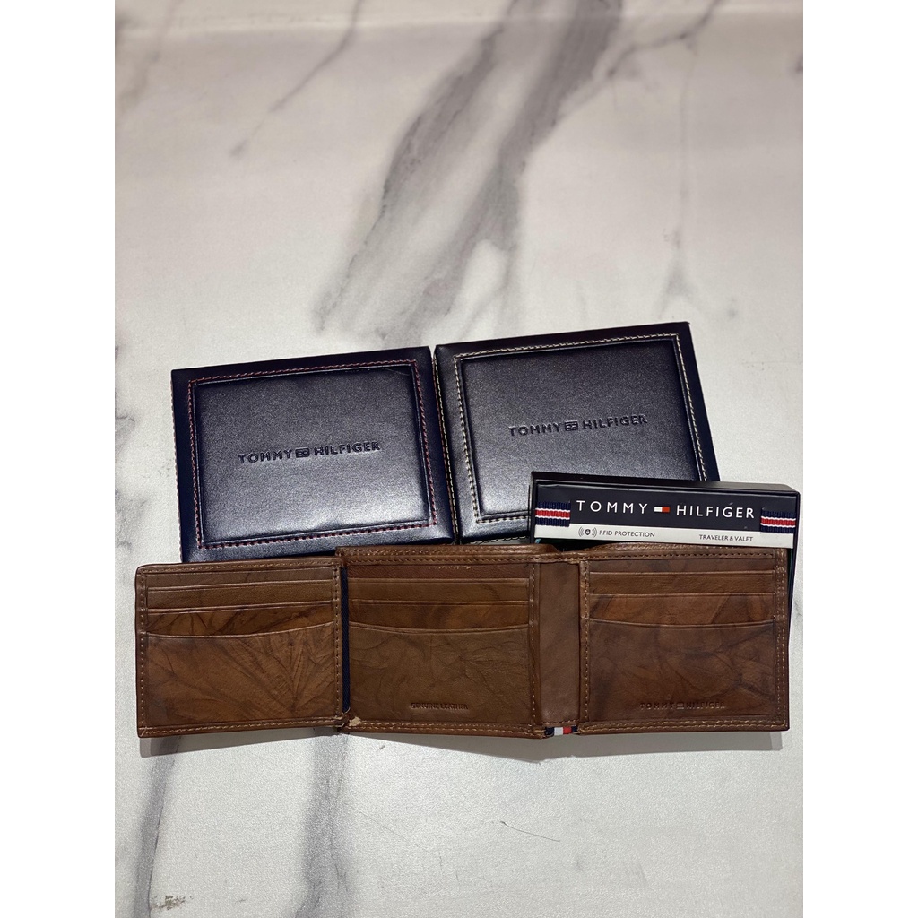 Ví Nâu Phối Đen Tommy Hilfiger - New - 31TL240006