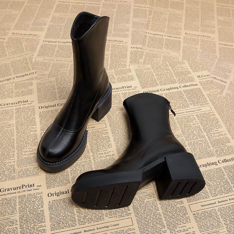 Giày cao gót mỏng martin boots
