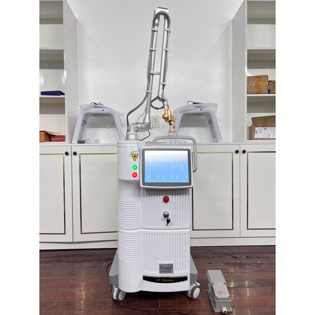 Máy Lazer CO2 FRACTIONAL Đa Chức Năng Loại 1