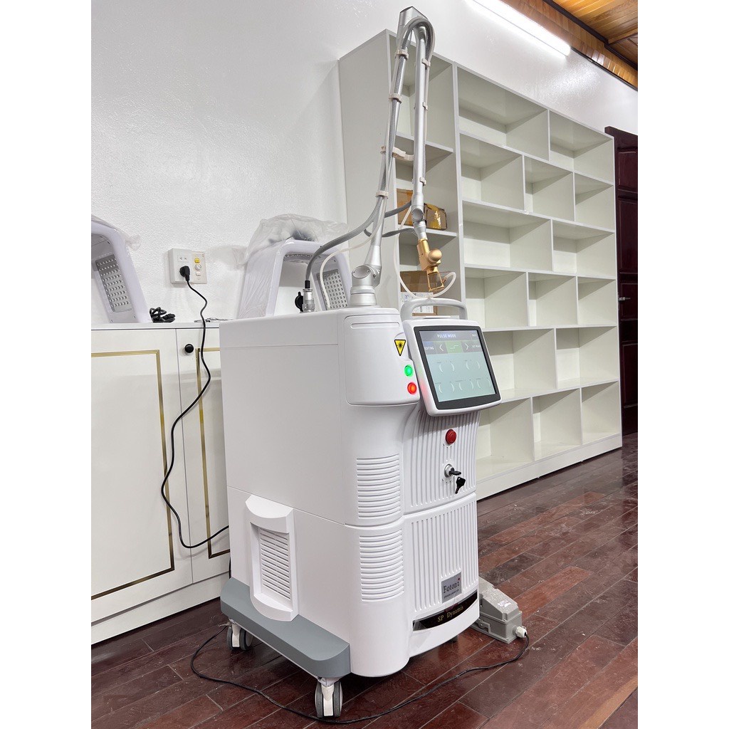 Máy Lazer CO2 FRACTIONAL Đa Chức Năng Loại 1